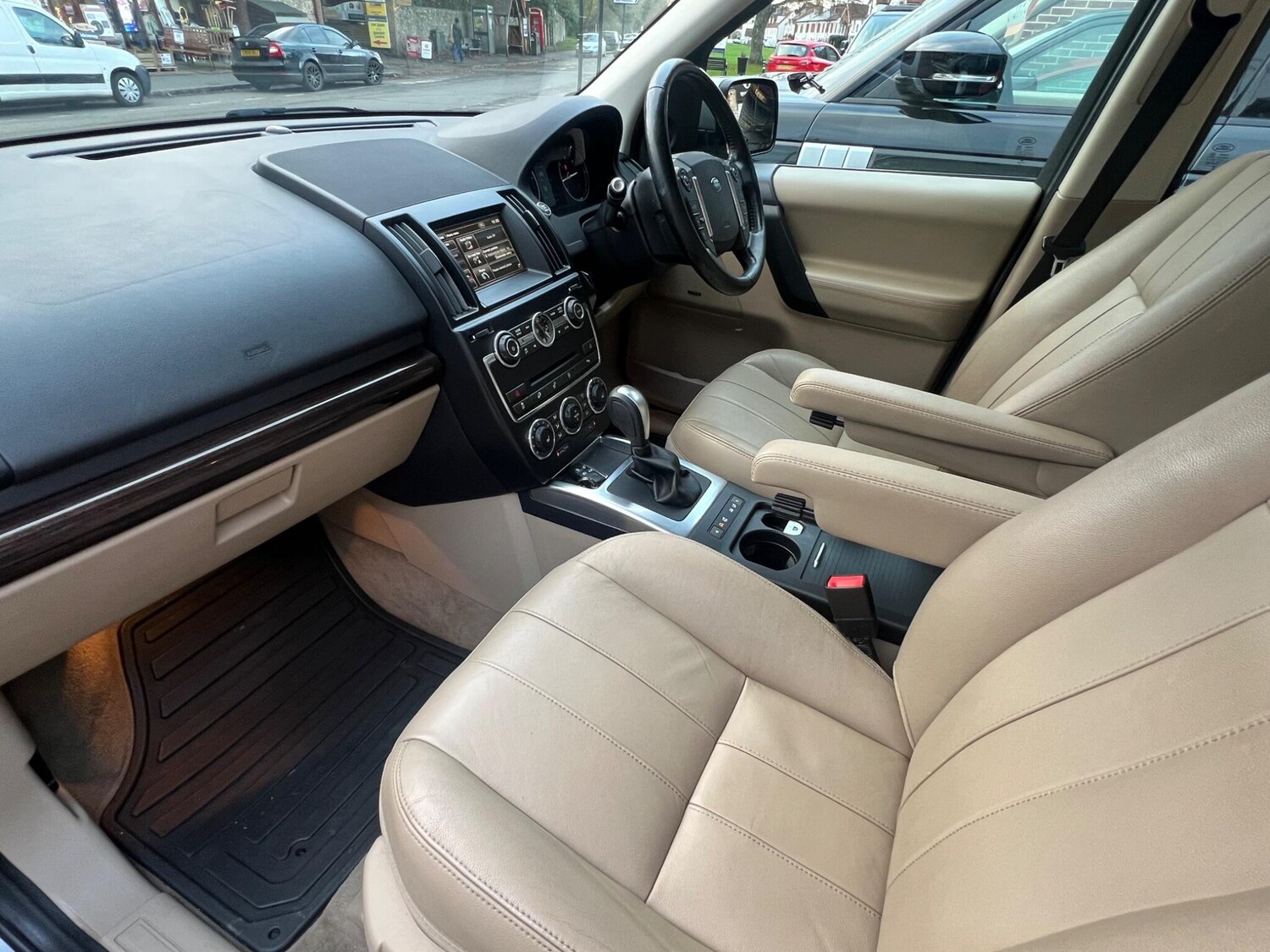 Used Land Rover Freelander 2013 for sale - 78029144: Photo 24