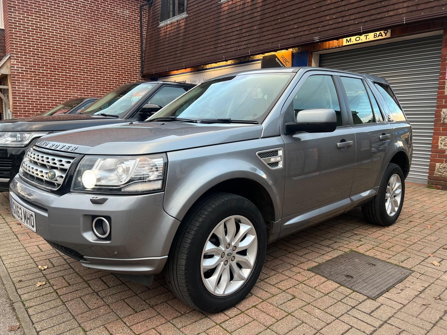 Used Land Rover Freelander 2013 for sale - 78029144: Photo 4