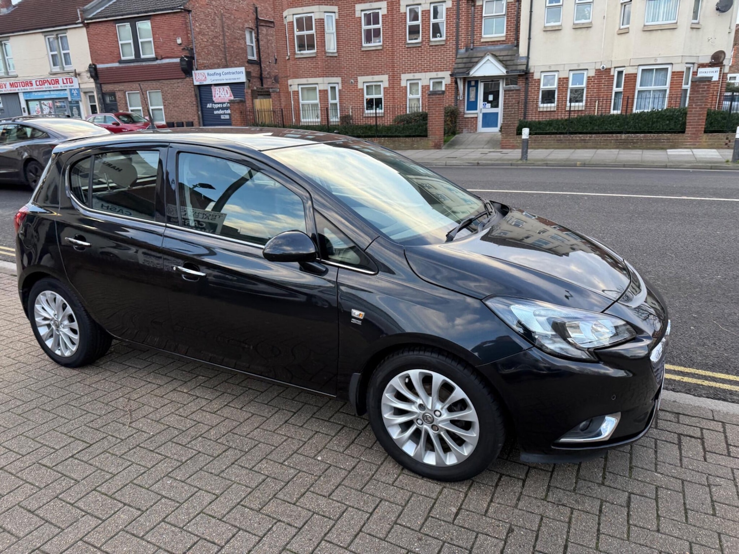 Used Vauxhall Corsa 2015 for sale - 78002002: Photo 2