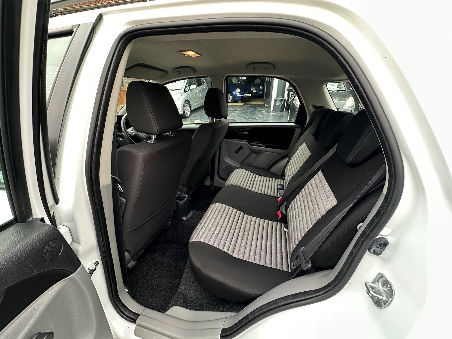 Used Suzuki SX4 2013 for sale - 77762437: Photo 10