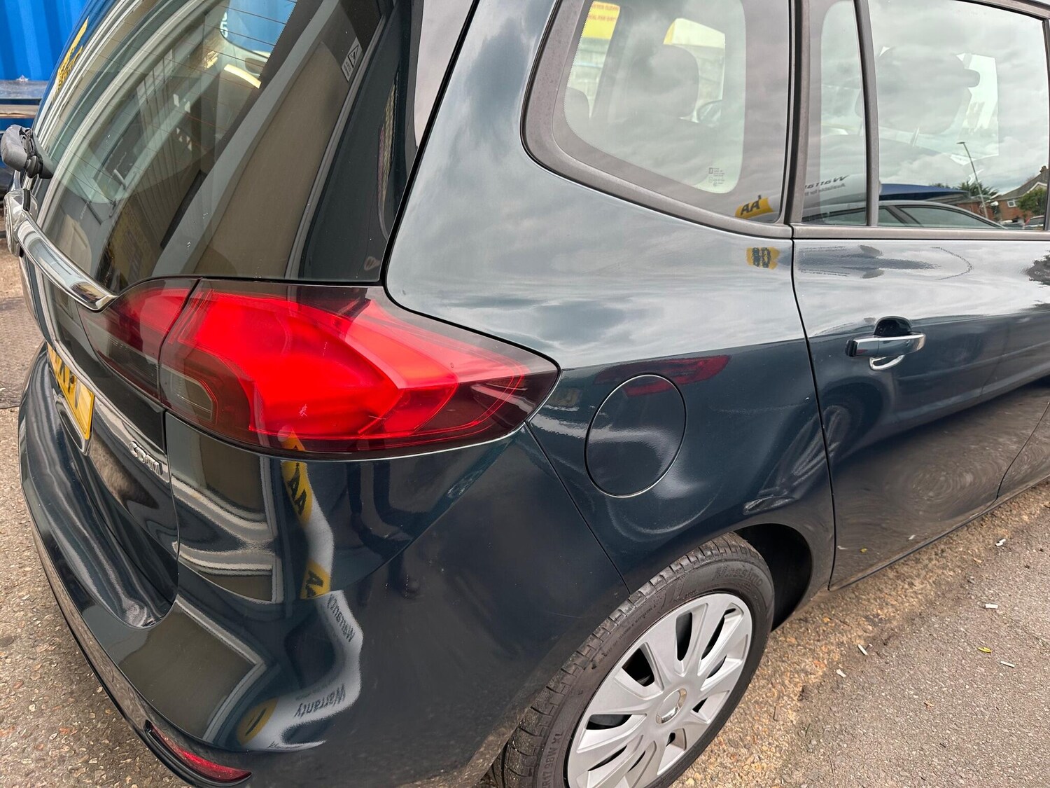 Used Vauxhall Zafira 2014 for sale - 77942378: Photo 5