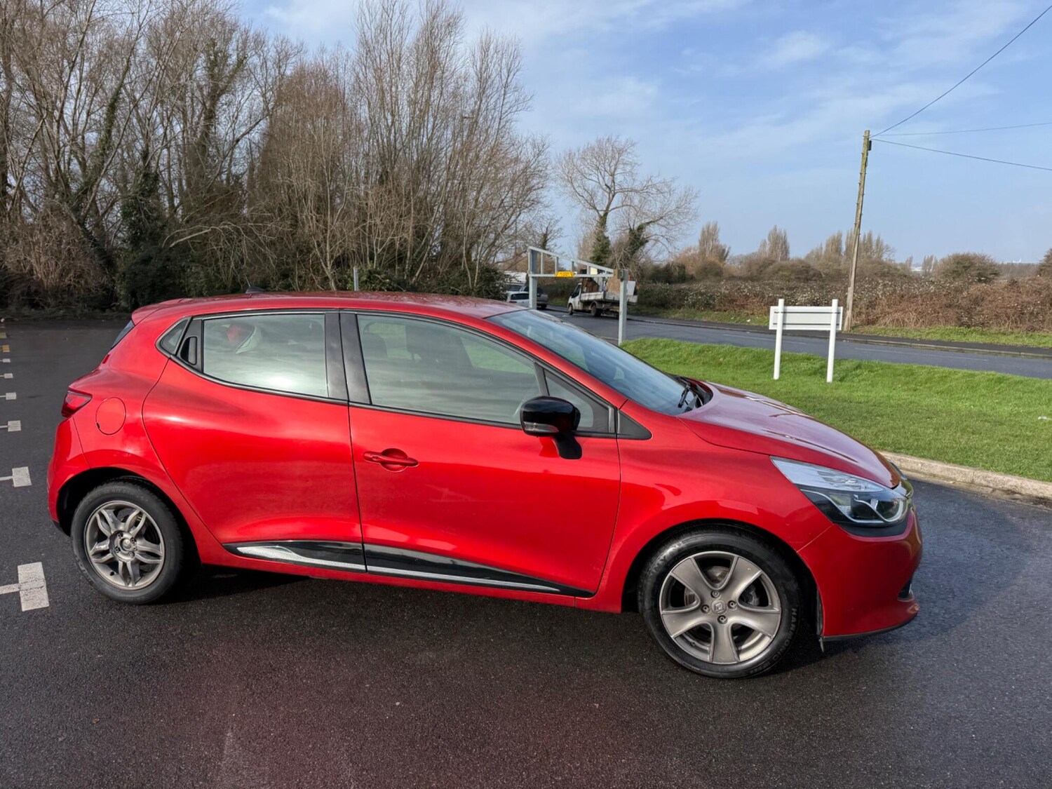 Used Renault Clio 2013 for sale - 78002012: Photo 23