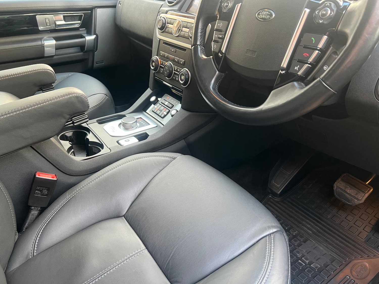 Used Land Rover Discovery 4 2016 for sale - 78029275: Photo 20