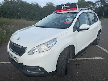 Used Peugeot 2008 2015 for sale - 78694322: Photo