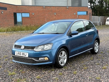 Used Volkswagen Polo 2016 for sale - 78847103: Photo