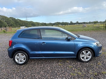 Used Volkswagen Polo 2016 for sale - 78847103: Photo