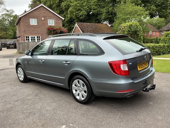 Used Skoda Superb 2012 for sale - 78964763: Photo