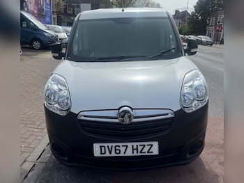Used Vauxhall Combo 2018 for sale - 78201616: Photo