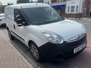Used Vauxhall Combo 2018 for sale - 78201616: Photo