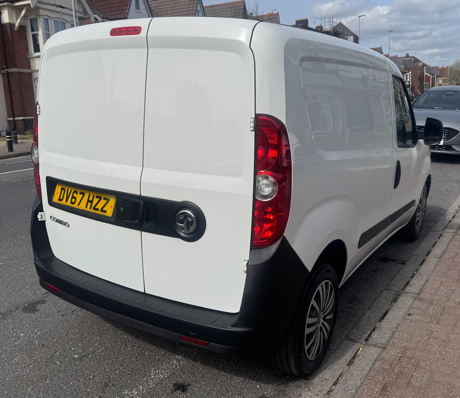 Used Vauxhall Combo 2018 for sale - 78201616: Photo 4