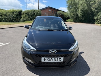 Used Hyundai i20 2018 for sale - 78761485: Photo