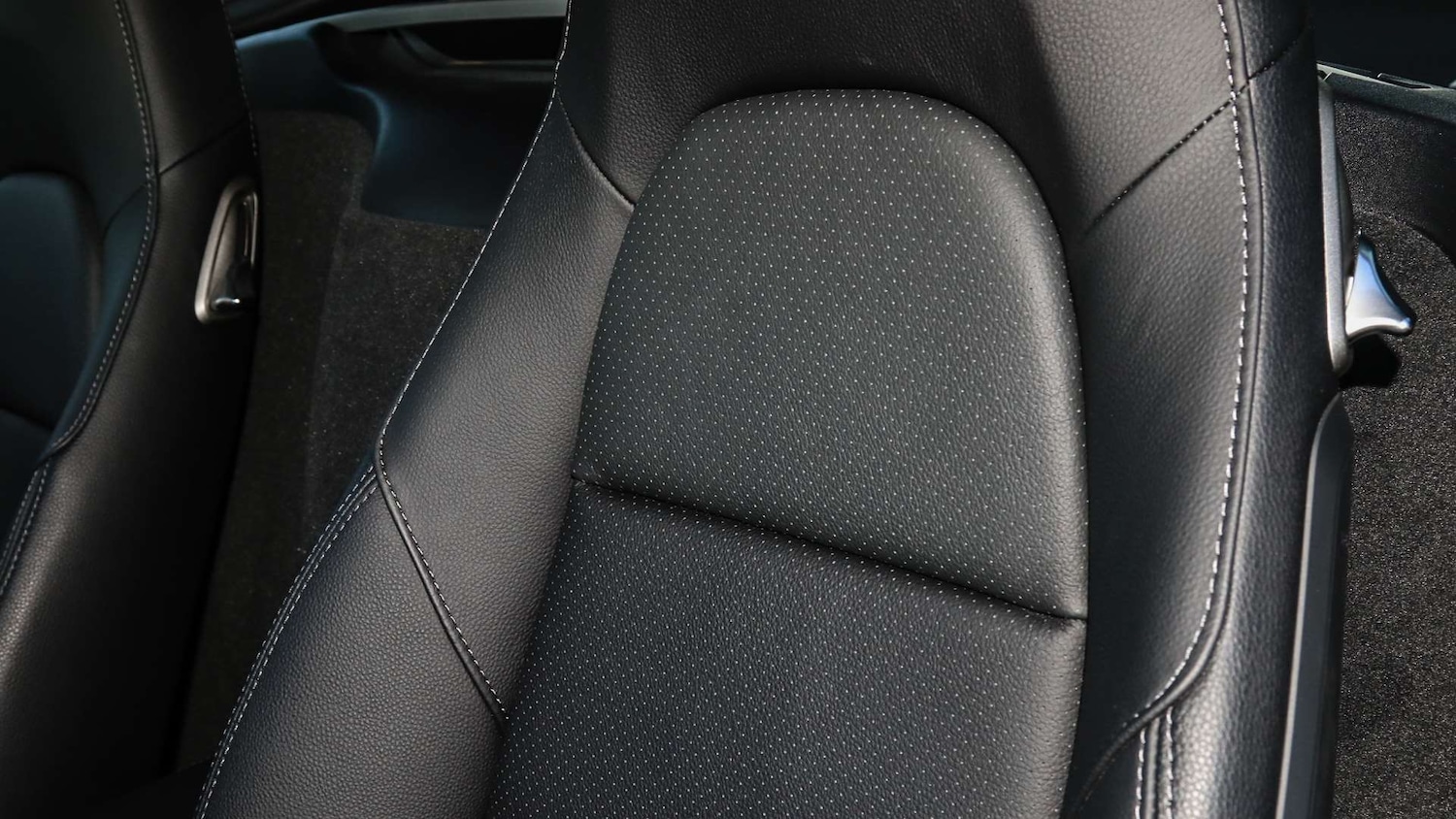 Used Porsche Cayman 2024 for sale - 76421270: Photo 14