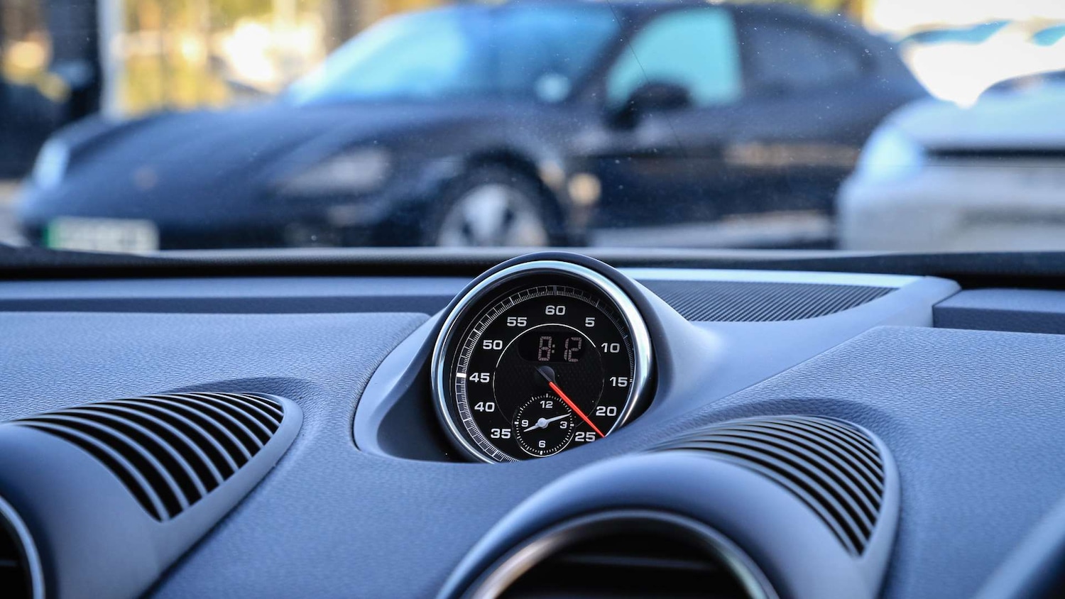 Used Porsche Cayman 2024 for sale - 76421270: Photo 18