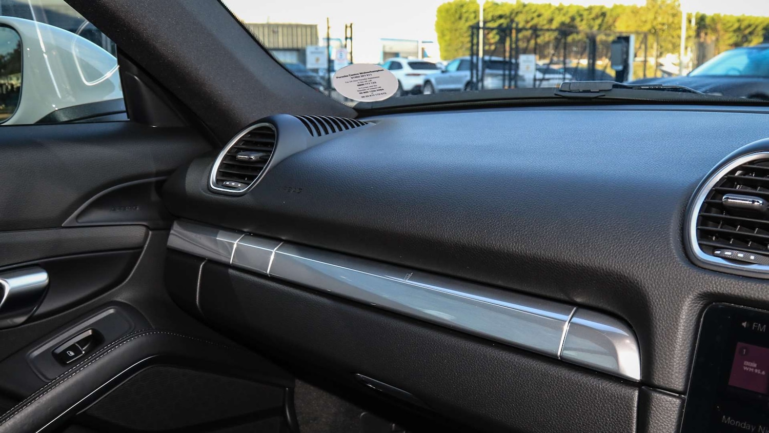 Used Porsche Cayman 2024 for sale - 76421270: Photo 26