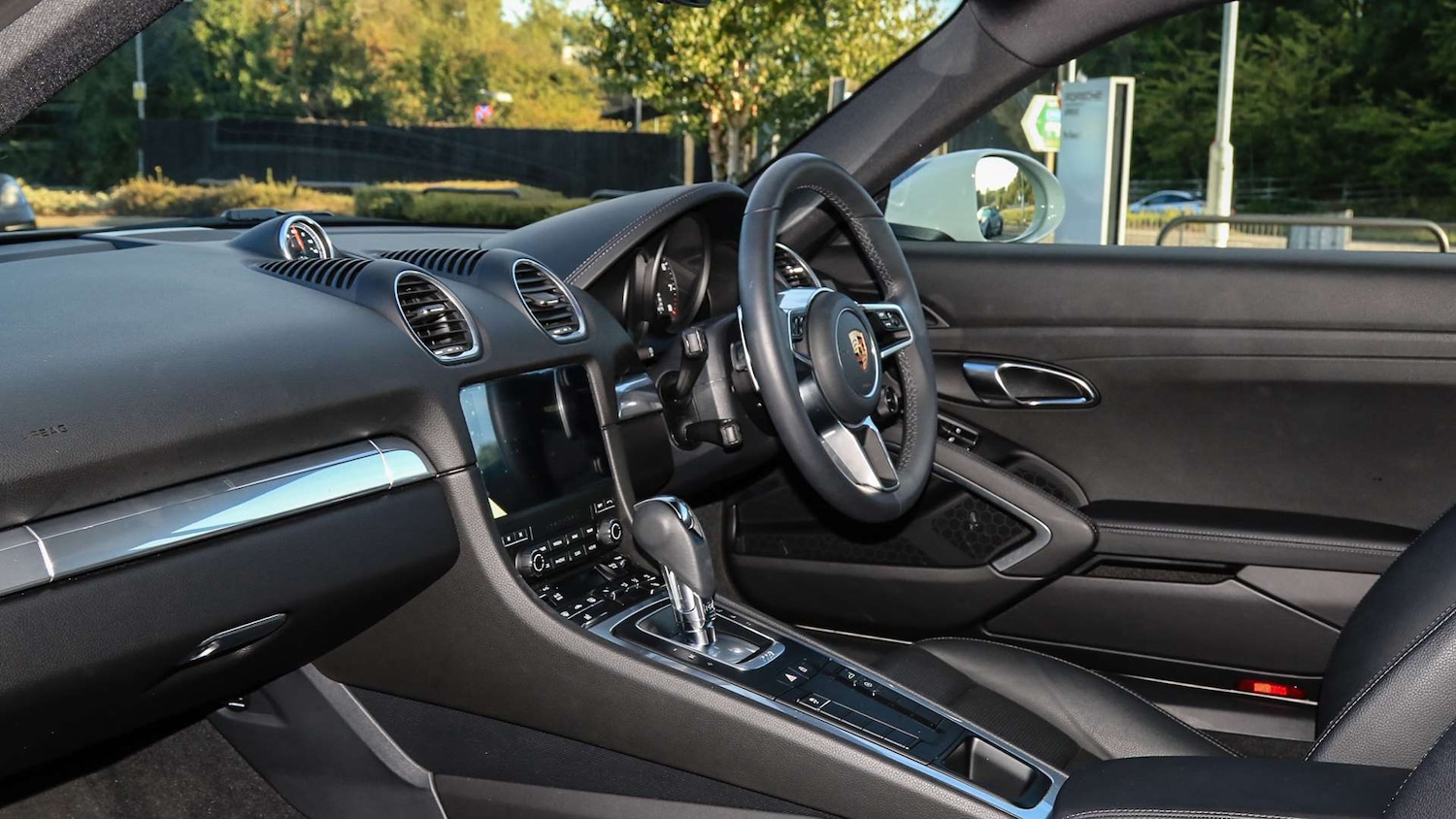 Used Porsche Cayman 2024 for sale - 76421270: Photo 5