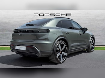 Used Porsche Macan 2025 for sale - 75217670: Photo