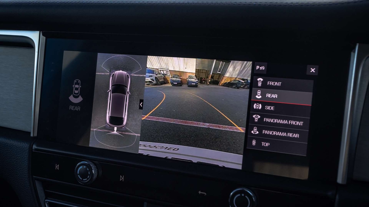 Used Porsche Macan 2023 for sale - 76789431: Photo 20