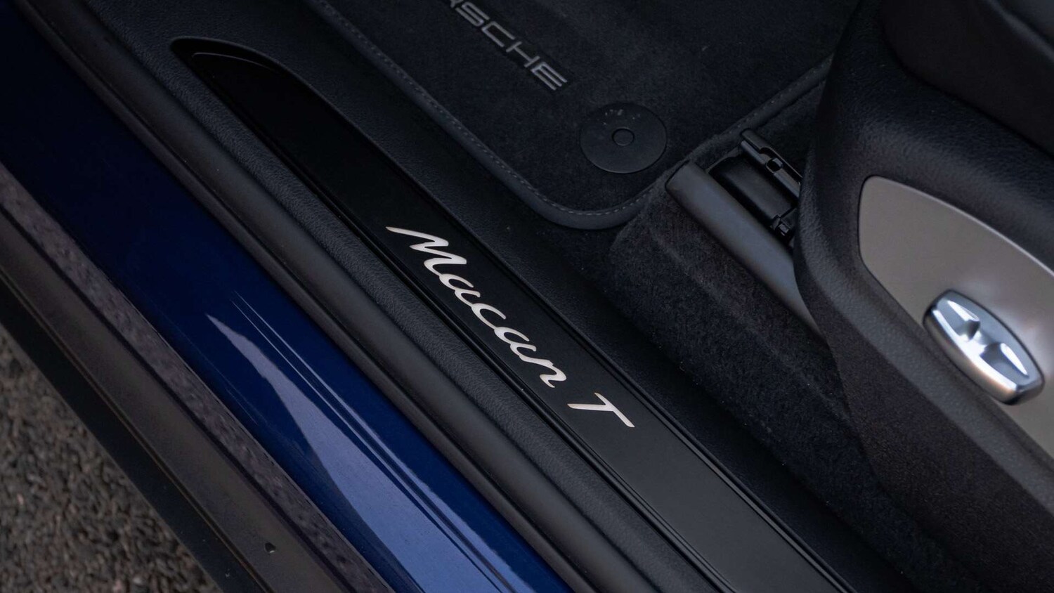 Used Porsche Macan 2023 for sale - 76789431: Photo 34