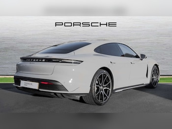 Used Porsche Taycan 2023 for sale - 76515676: Photo