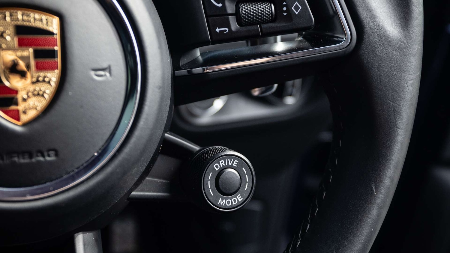 Used Porsche Macan 2022 for sale - 76704962: Photo 22