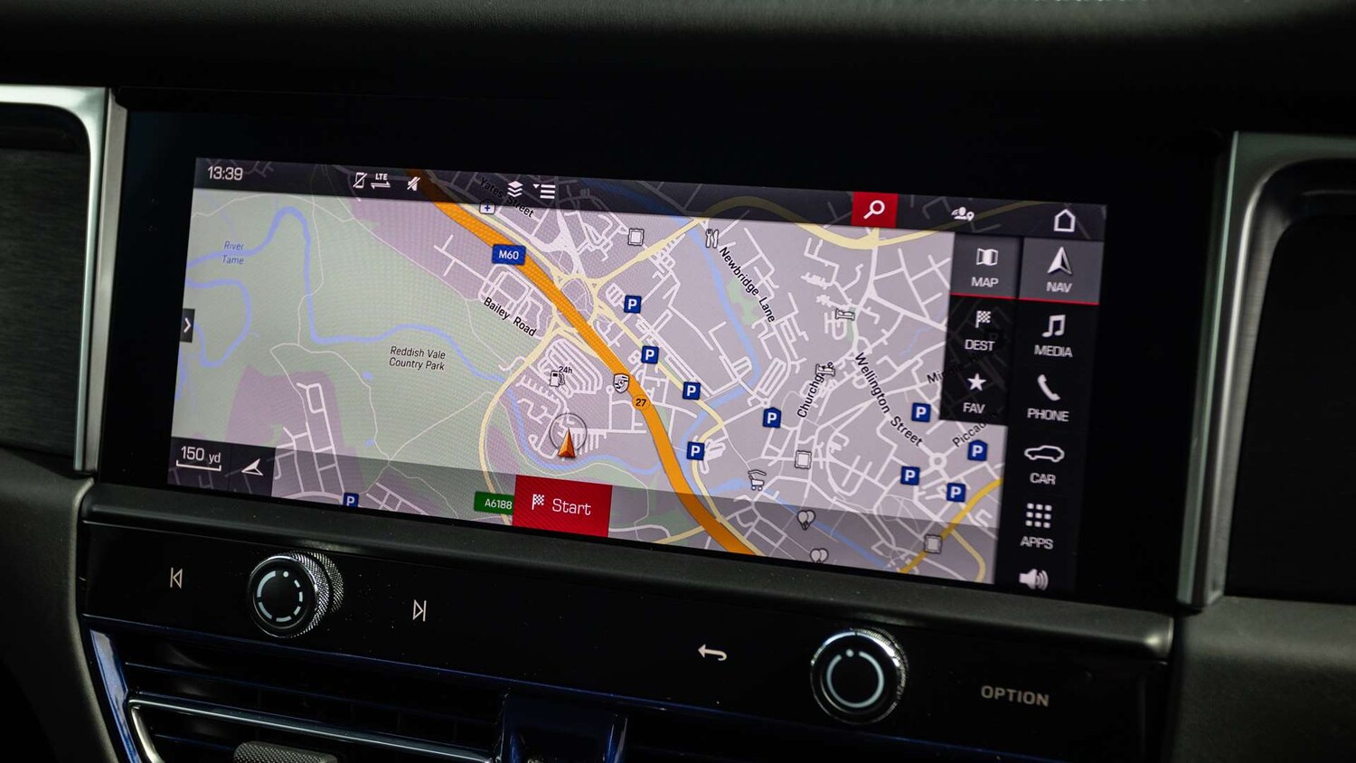 Used Porsche Macan 2022 for sale - 76704962: Photo 24