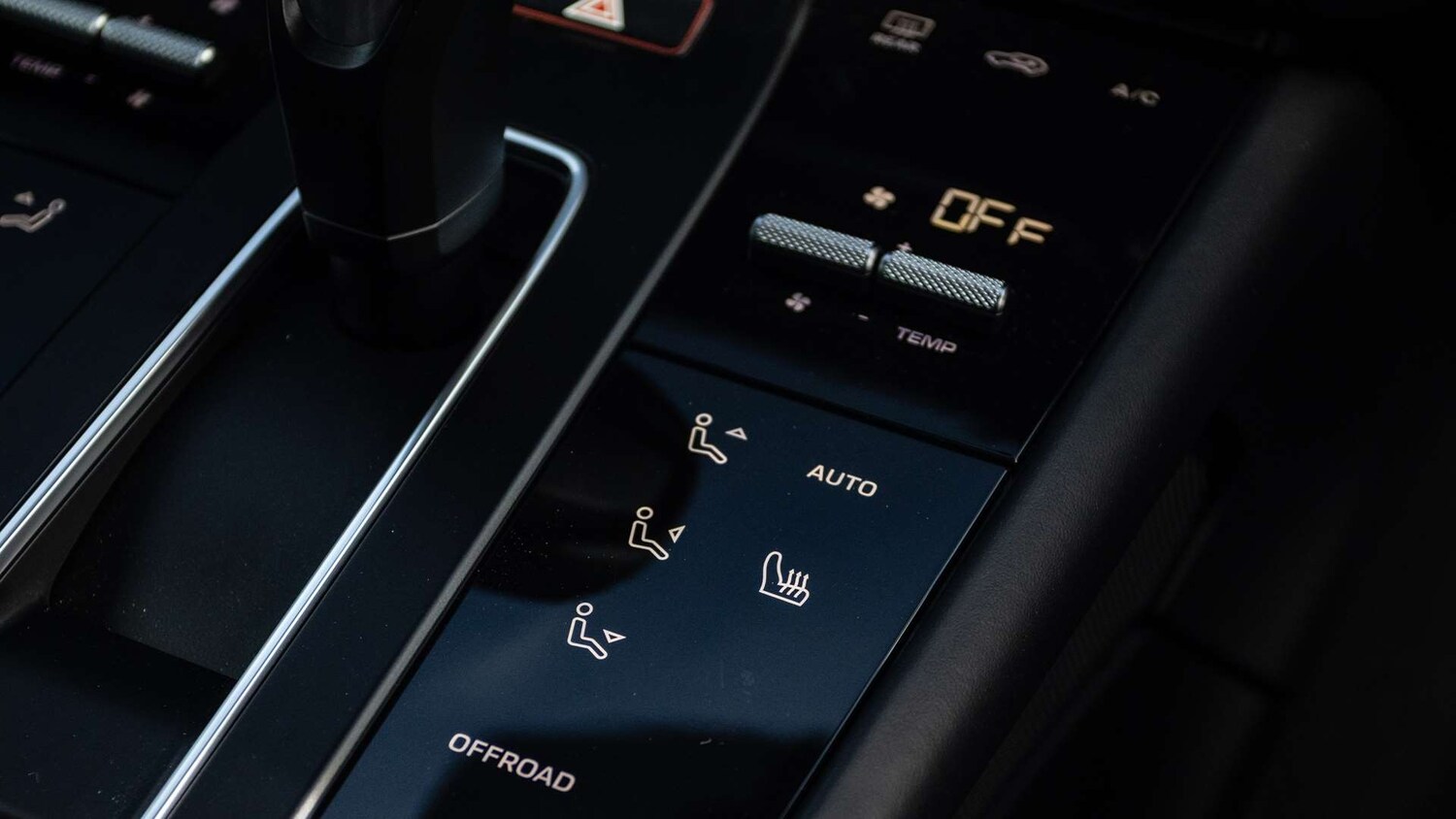 Used Porsche Macan 2022 for sale - 76704962: Photo 26