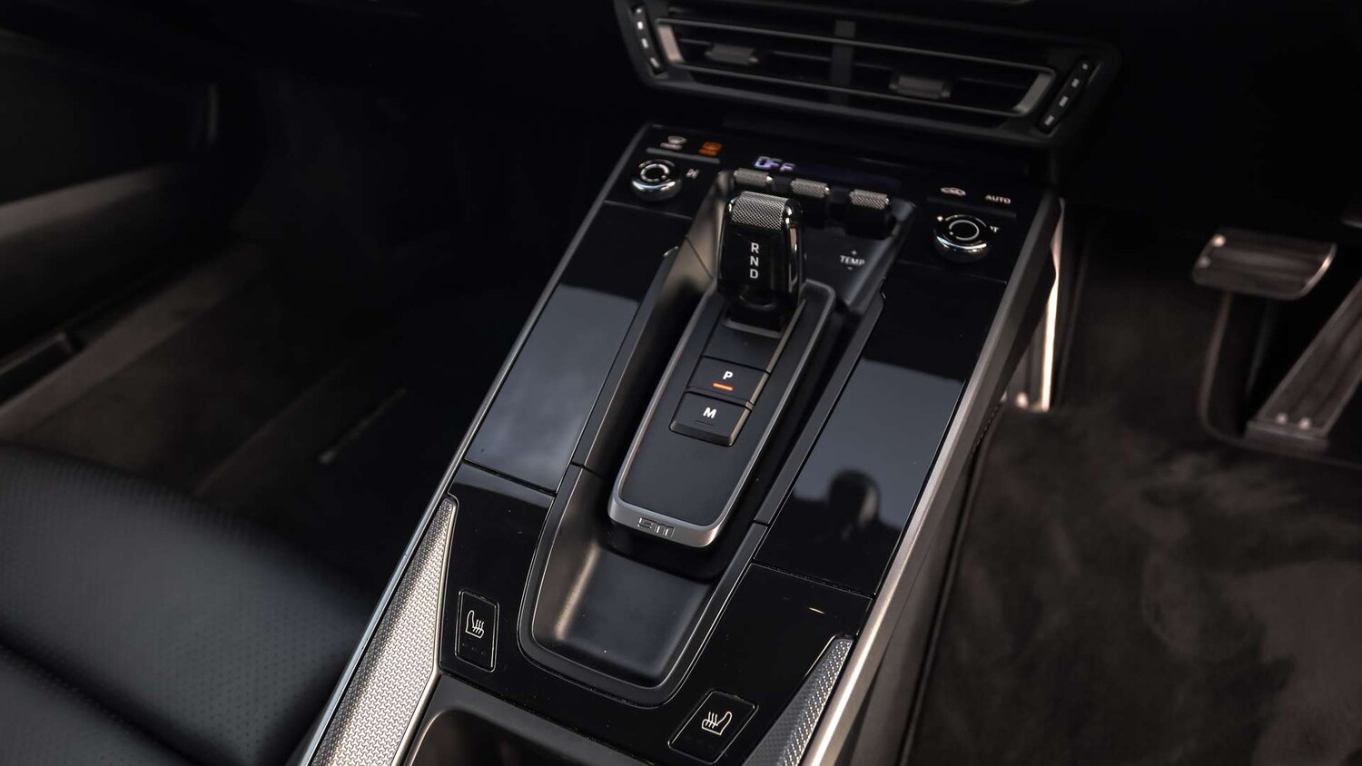 Used Porsche 911 2020 for sale - 77842432: Photo 28