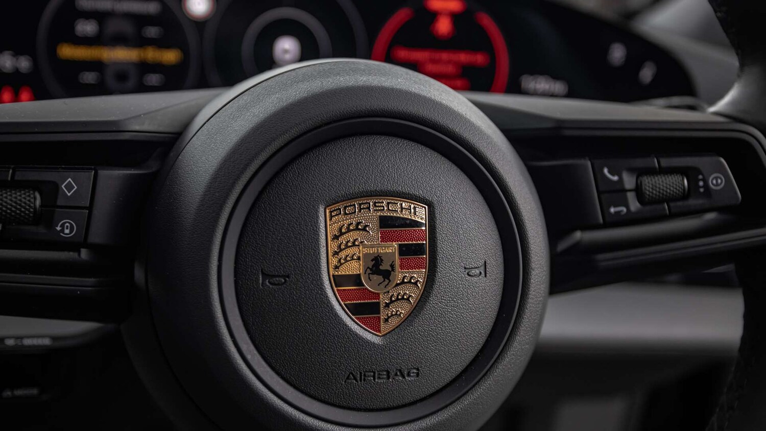 Used Porsche Taycan 2023 for sale - 75981345: Photo 19