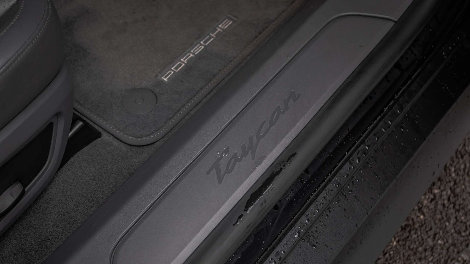 Used Porsche Taycan 2023 for sale - 75981345: Photo 29