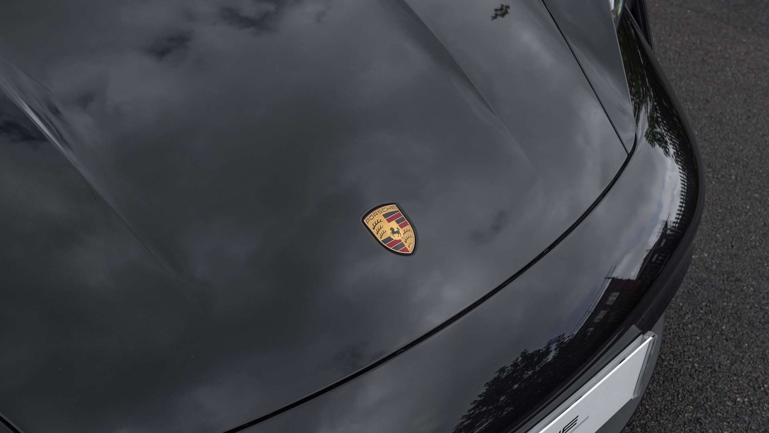 Used Porsche Taycan 2023 for sale - 75981345: Photo 9