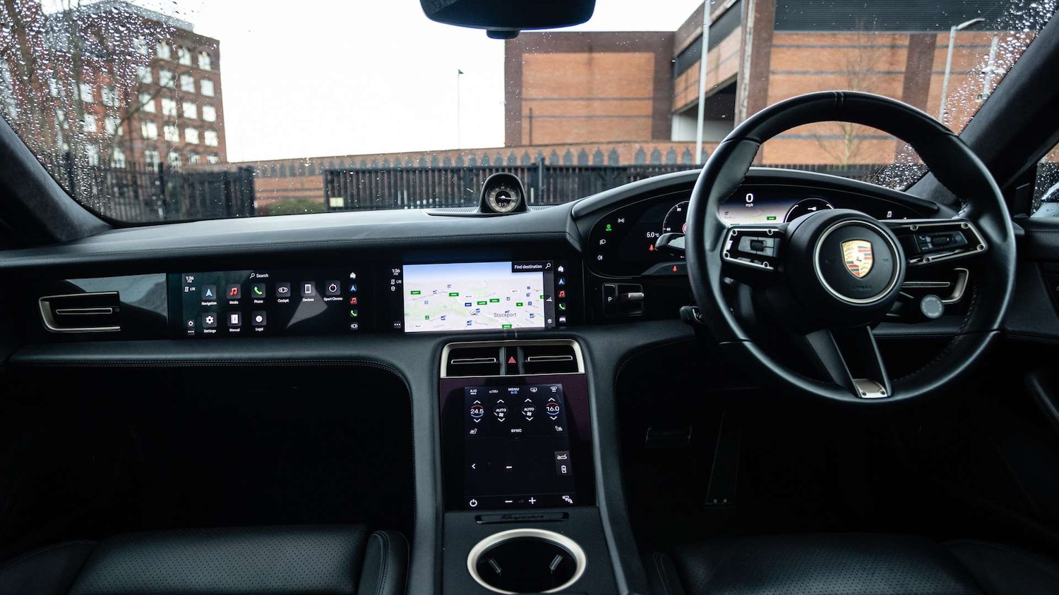 Used Porsche Taycan 2021 for sale - 77308345: Photo 11