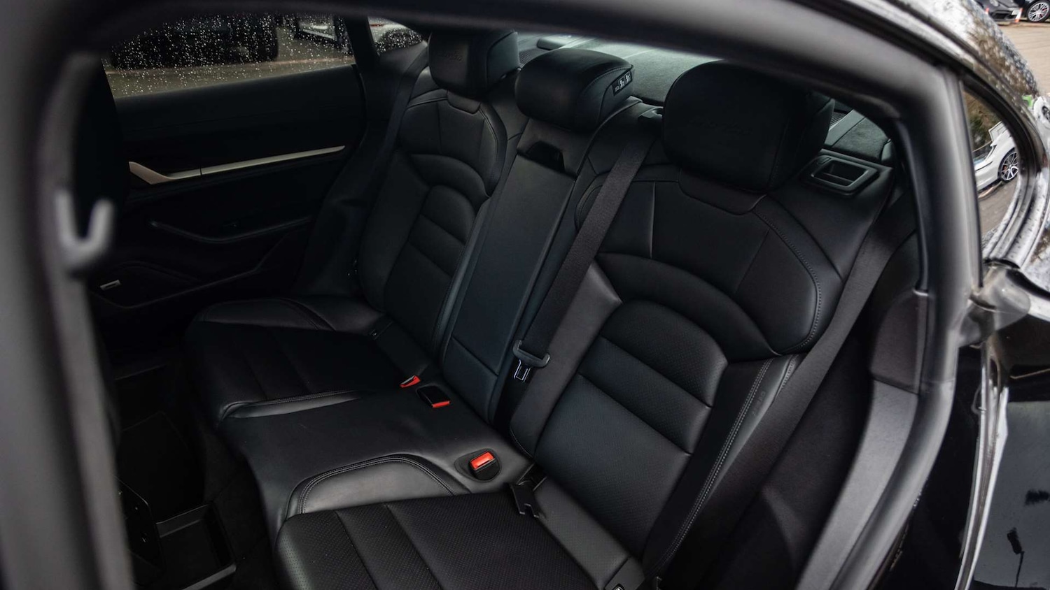 Used Porsche Taycan 2021 for sale - 77308345: Photo 14