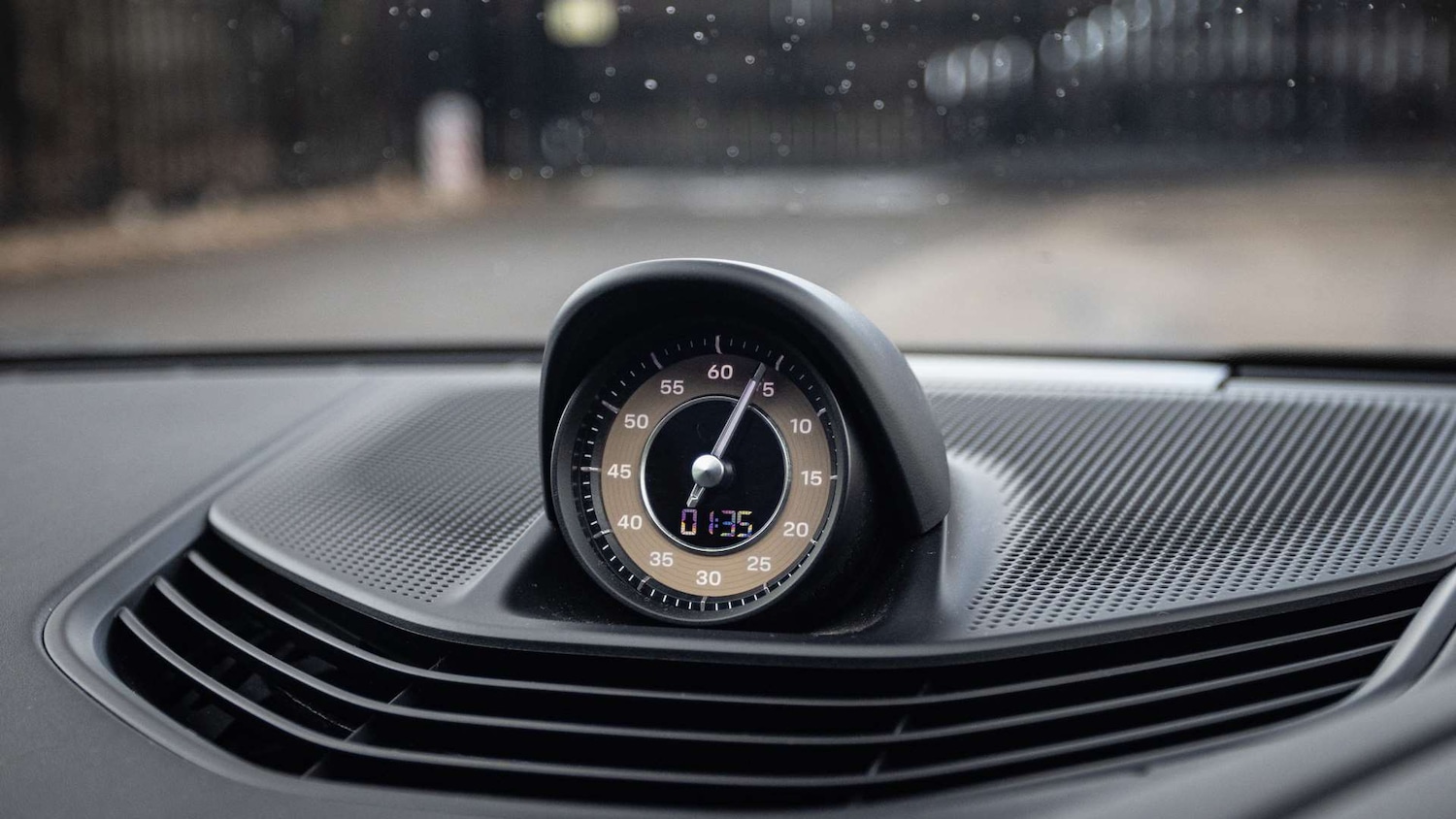 Used Porsche Taycan 2021 for sale - 77308345: Photo 26