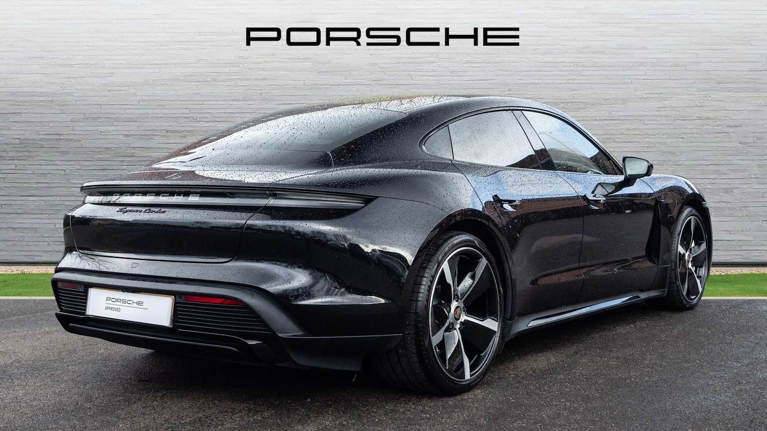 Used Porsche Taycan 2021 for sale - 77308345: Photo 3