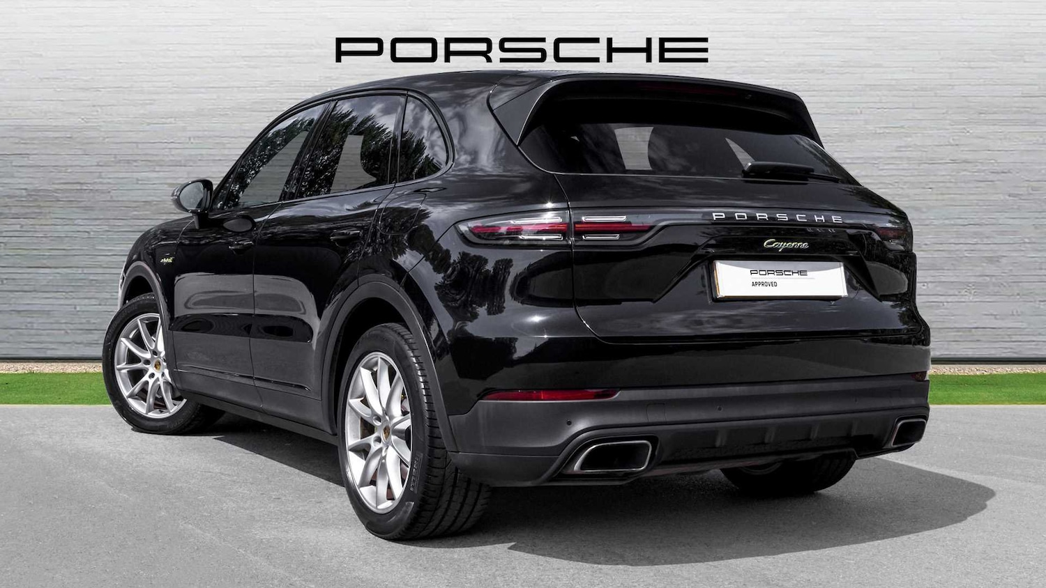 Used Porsche Cayenne 2018 for sale - 76515692: Photo 3