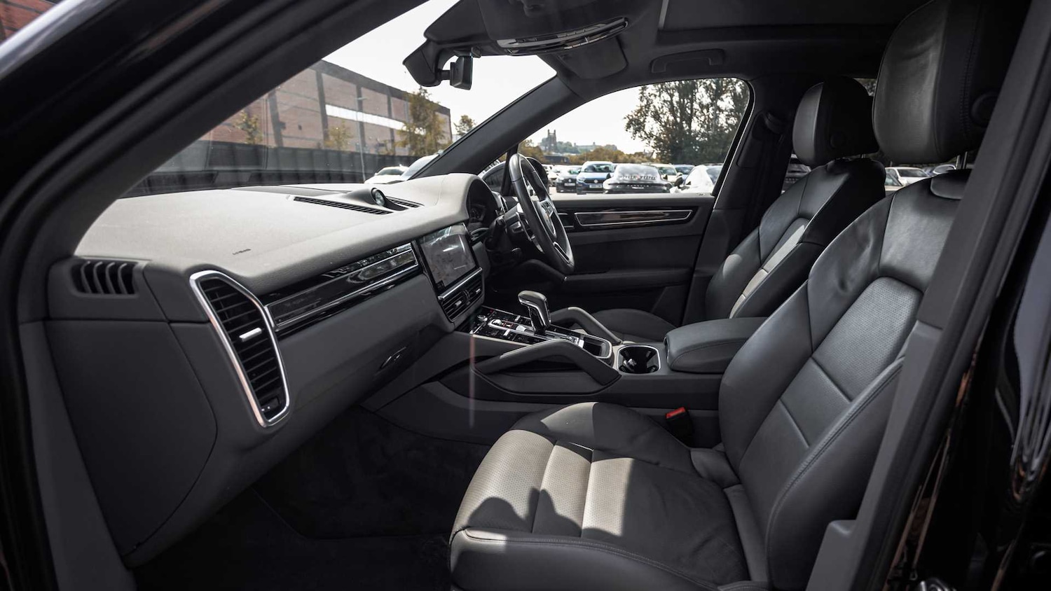 Used Porsche Cayenne 2018 for sale - 76515692: Photo 9