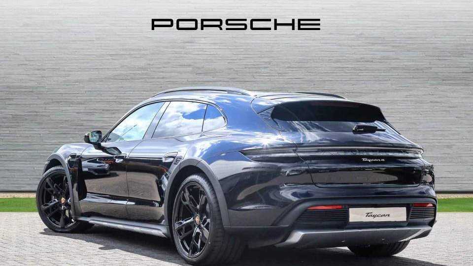 Used Porsche Taycan 2024 for sale - 78052137: Photo 6