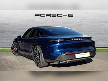 Used Porsche Taycan 2022 for sale - 76016016: Photo