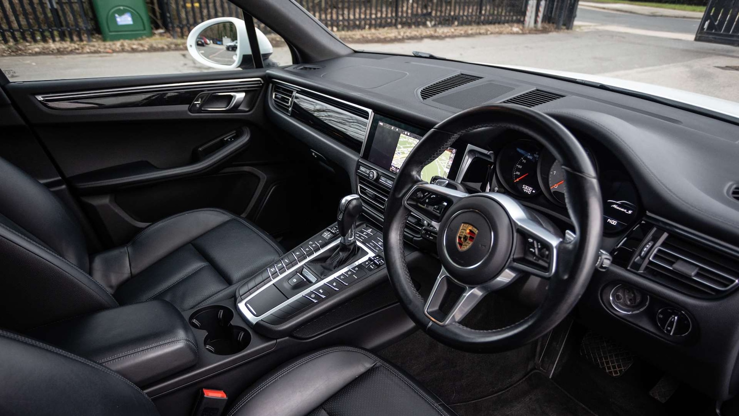 Used Porsche Macan 2020 for sale - 77281791: Photo 12