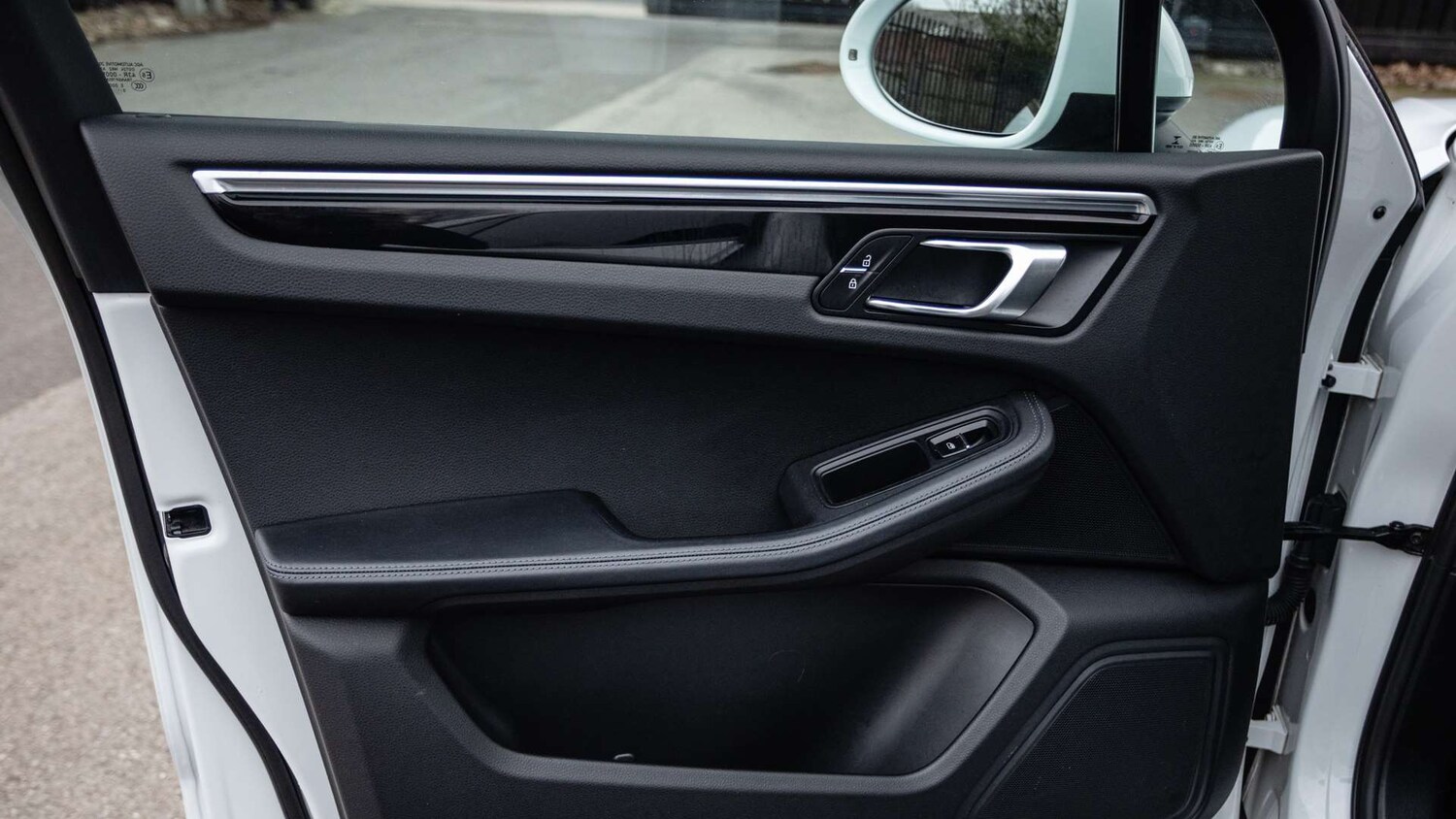 Used Porsche Macan 2020 for sale - 77281791: Photo 26