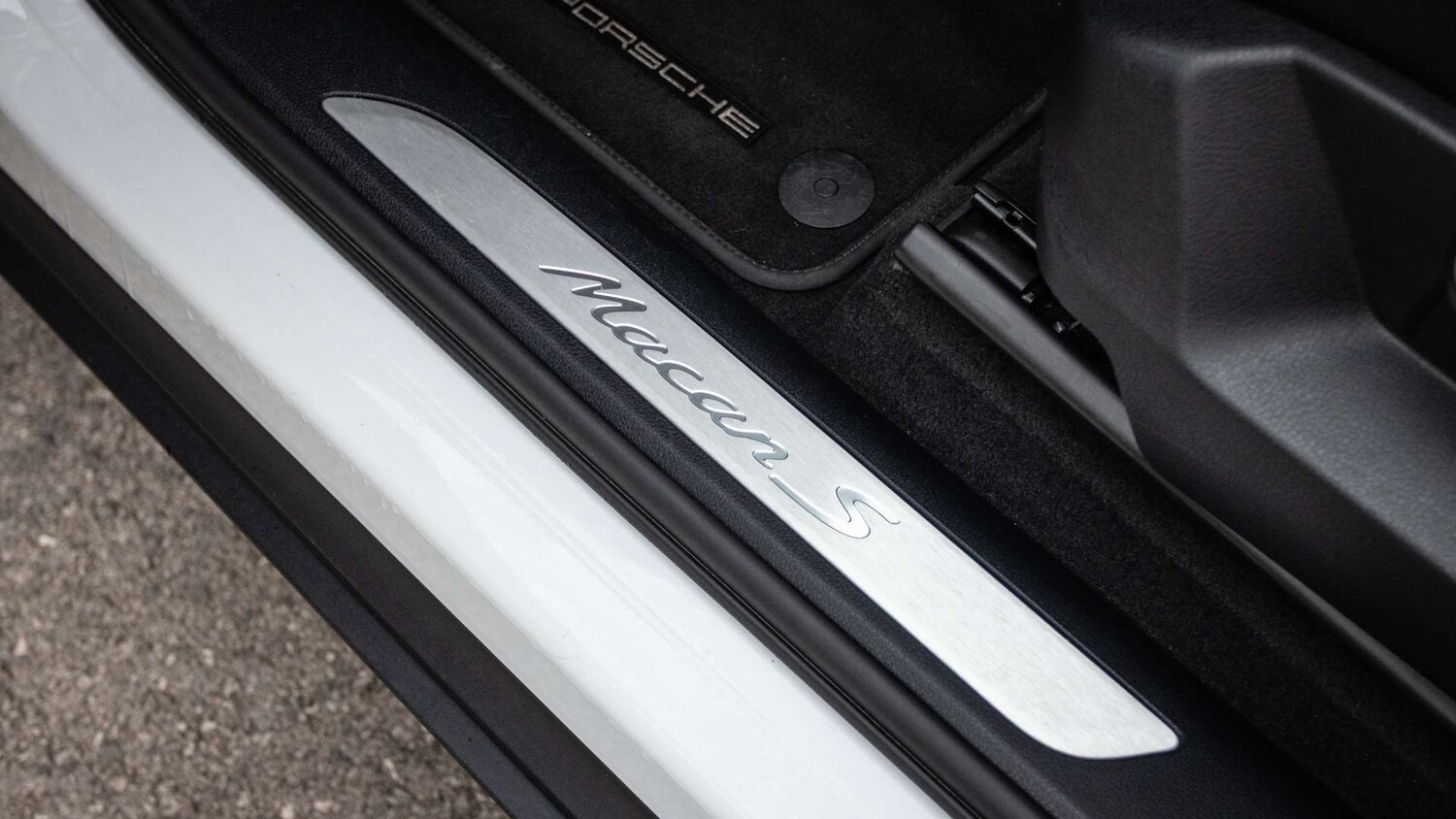 Used Porsche Macan 2020 for sale - 77281791: Photo 30