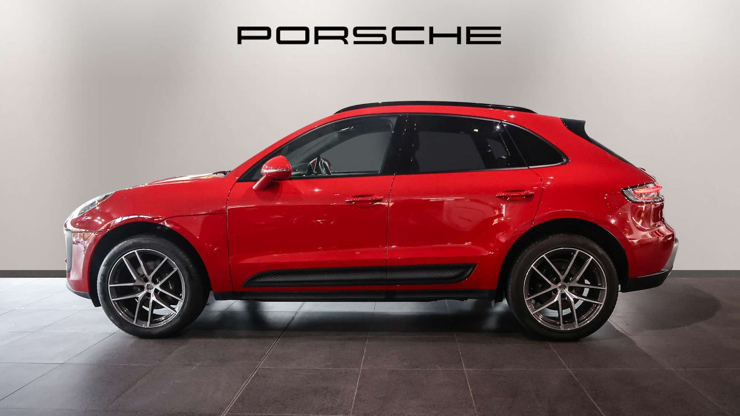 Used Porsche Macan 2023 for sale - 77158413: Photo 8