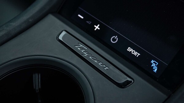 Used Porsche Taycan 2021 for sale - 76218273: Photo 23