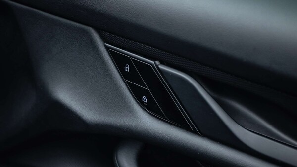Used Porsche Taycan 2021 for sale - 76218273: Photo 24