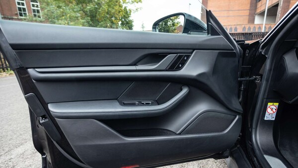 Used Porsche Taycan 2021 for sale - 76218273: Photo 25