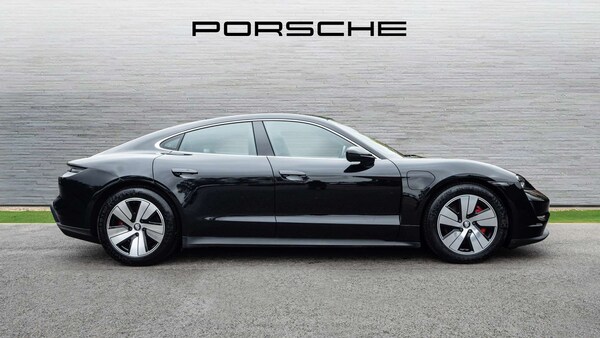 Used Porsche Taycan 2021 for sale - 76218273: Photo 7