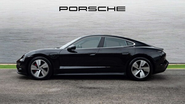Used Porsche Taycan 2021 for sale - 76218273: Photo 8