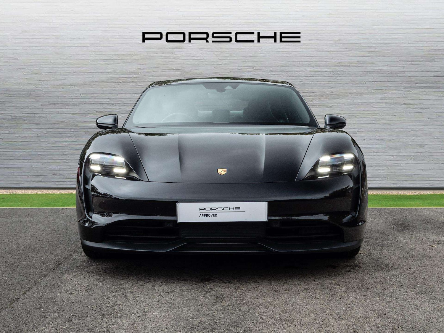 Used Porsche Taycan 2021 for sale - 76218273: Photo 9