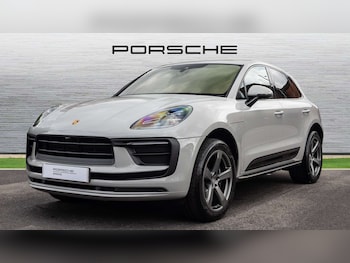 Used Porsche Macan 2023 for sale - 79239438: Photo