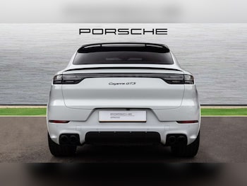 Used Porsche Cayenne 2023 for sale - 77389662: Photo